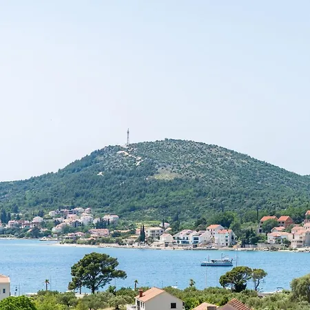Cerjak * Slano